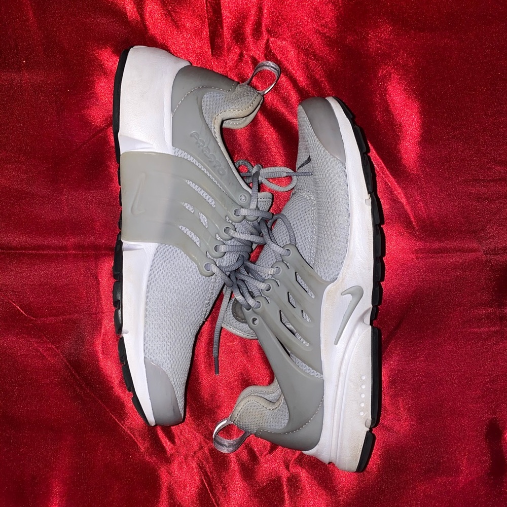 Nike Prestos